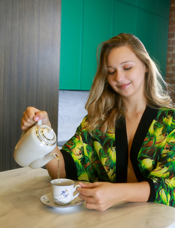 Flamboyant Music pretension